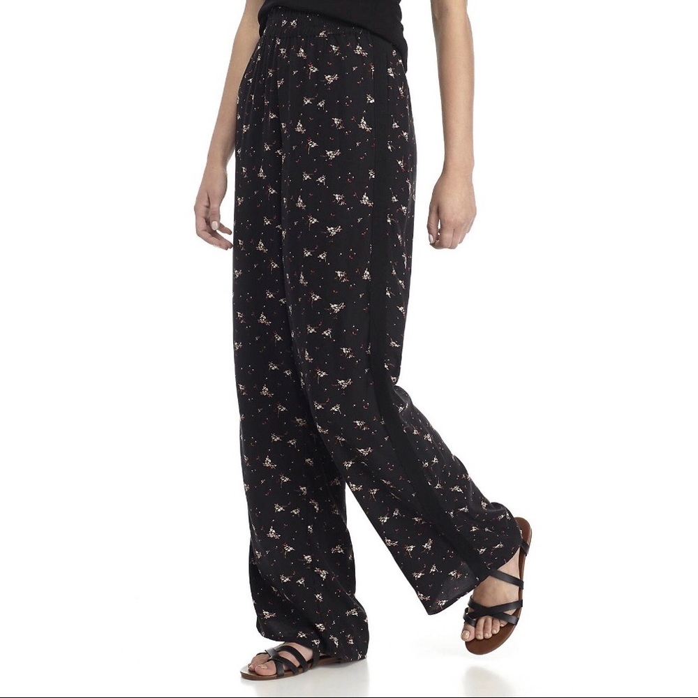 True Craft Floral Wide Leg Pants